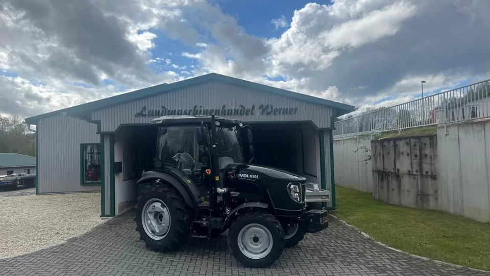 Lovol Traktor Modell M504 PRO Stage V mit Kabine. Black Edition — Traktor, 55 PS — Ansicht 8