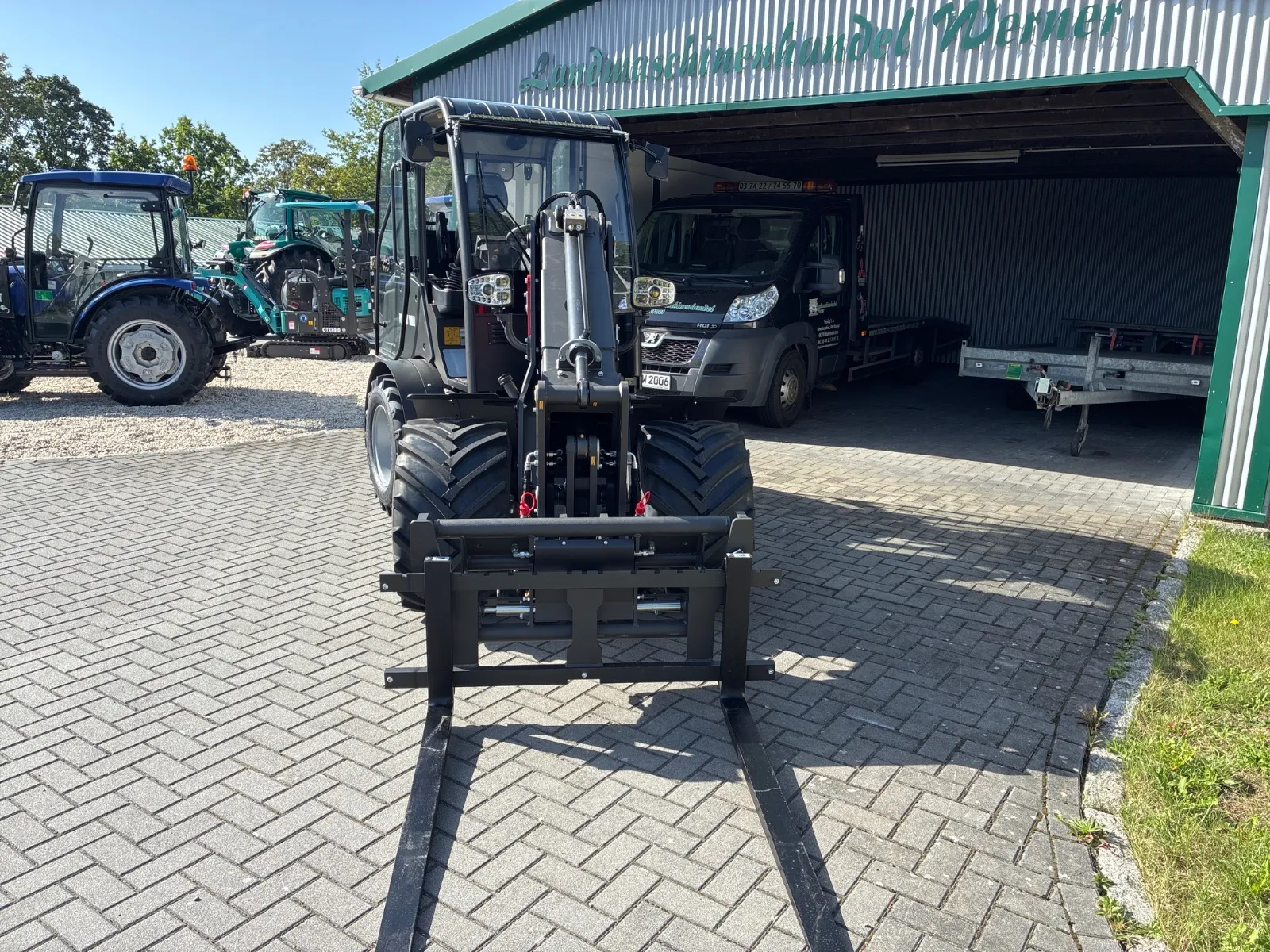 Toyo Hoflader 851-T Teleskop Stage V mit Kabine — Hoflader, 5 PS — Ansicht 6
