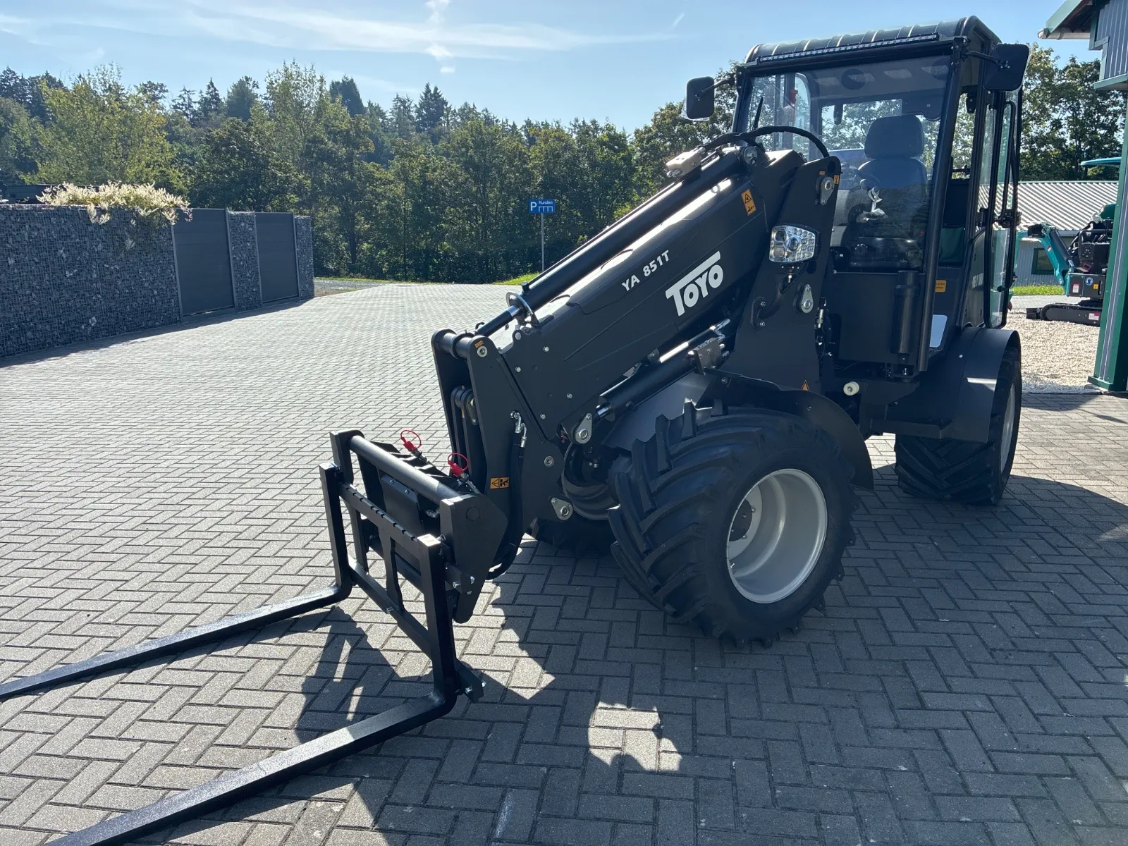 Toyo Hoflader 851-T Teleskop Stage V mit Kabine — Hoflader, 5 PS — Ansicht 5