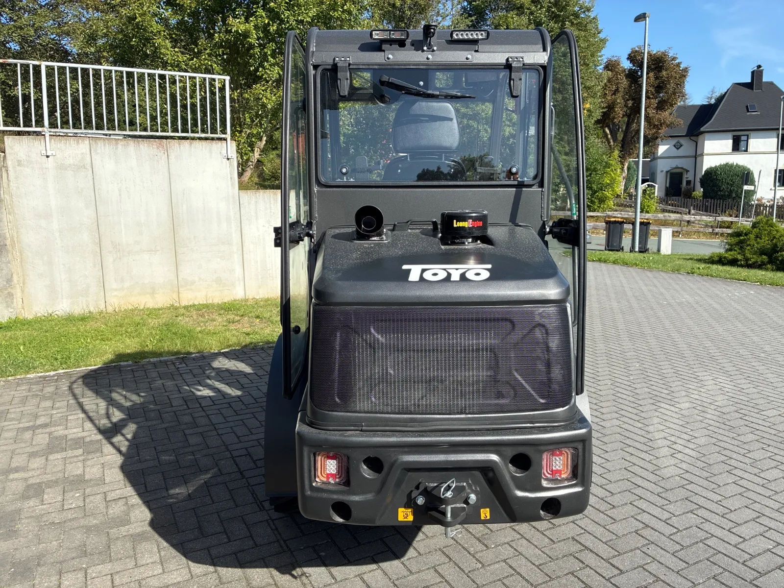 Toyo Hoflader 851-T Teleskop Stage V mit Kabine — Hoflader, 5 PS — Ansicht 7