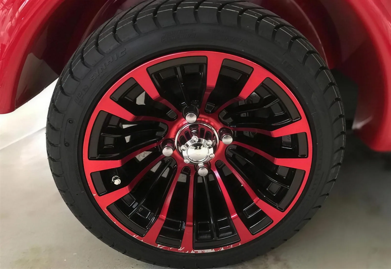 WSM 215/35-12 Straßenbereifung für Golfcarts